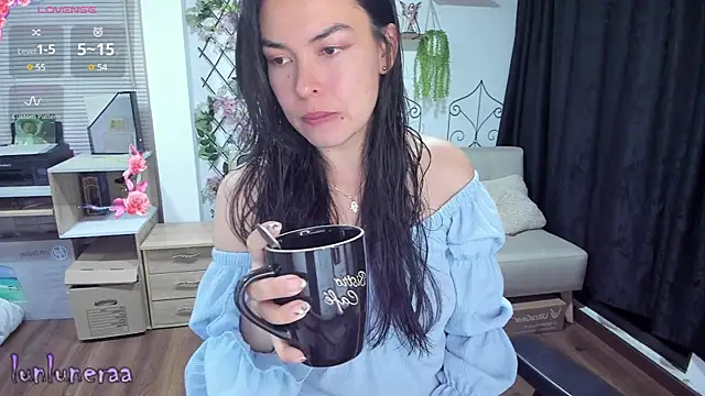 Lunlunera online show from 02.24.25