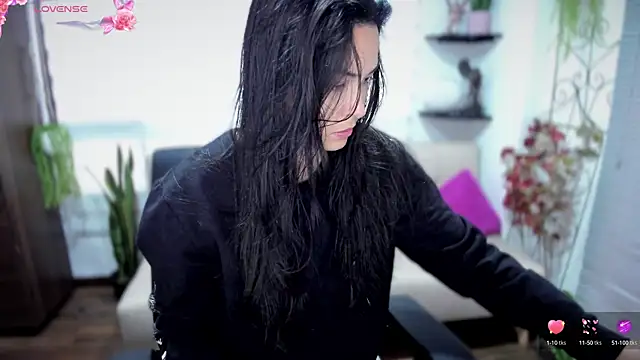 Lunlunera online show from 09.11.25