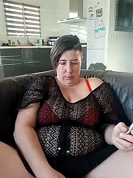 Snapshot of Evalibertinesexy chatting on 02.01.25 Evalibertinesexy online show from 02.01.25