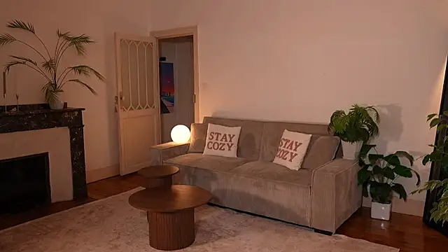denise sweetbunny online show from 06.25.26