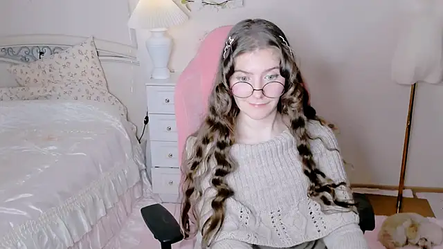 RuthMorse online show from 04.21.26