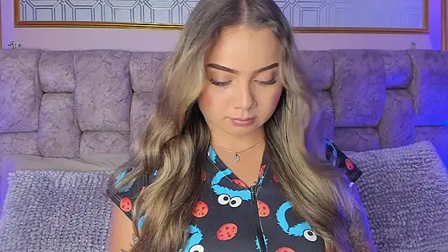 AnnyLopezz  online show from 02.21.25