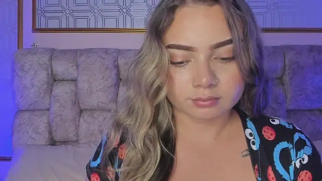 AnnyLopezz  online show from 03.03.25