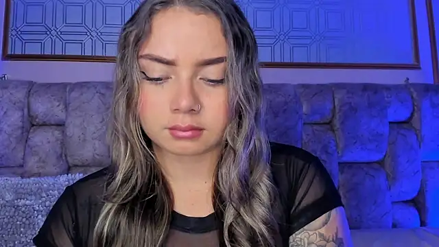 AnnyLopezz  online show from 03.11.25