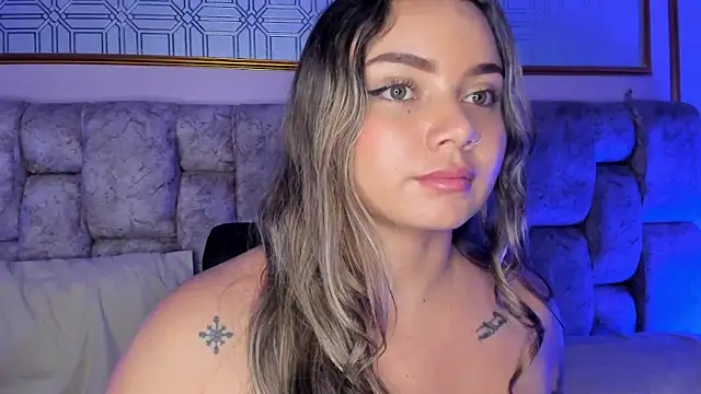 AnnyLopezz  online show from 03.11.25