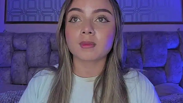 AnnyLopezz  online show from 03.20.25