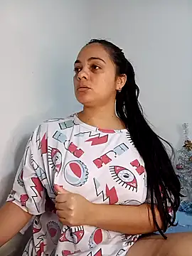 MEGAN X0XX online show from 12.15.24