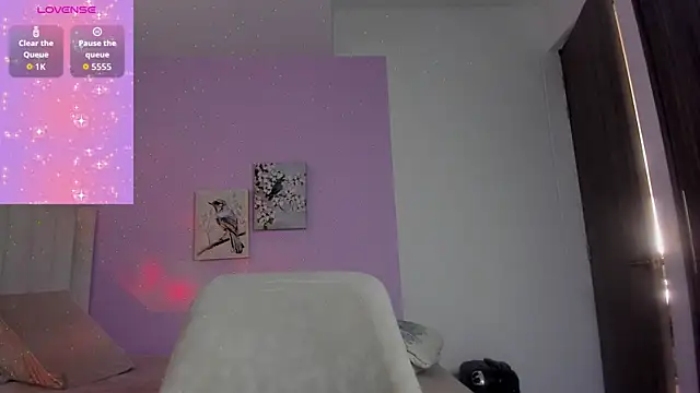 Snapshot of Mhia_palmer chatting on 11.13.25 Mhia palmer online show from 11.13.25