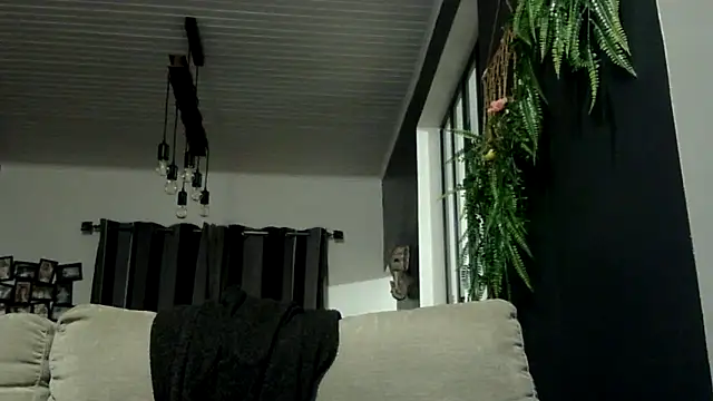 feline27 online show from 11.16.25