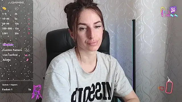 xx adrihanna xx online show from 05.17.26