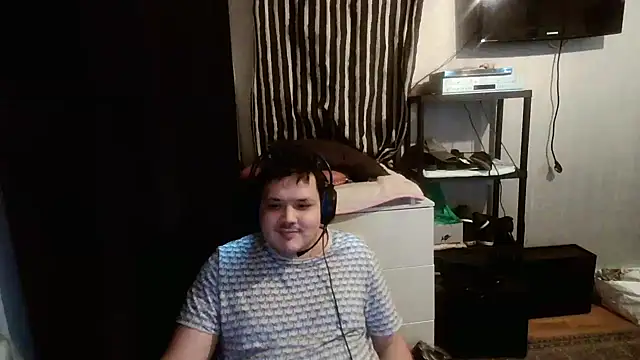 Bebemickey75 online show from 02.02.25