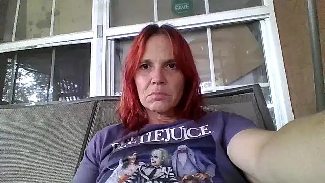 Snapshot of spundarella420 chatting on 11.06.25 spundarella420 online show from 11.06.25