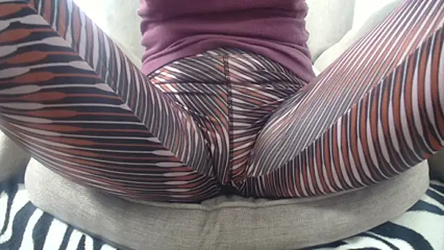 Snapshot of Web_Lady chatting on 11.17.25 Web Lady online show from 11.17.25