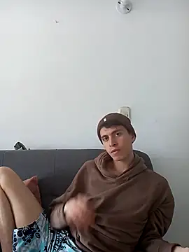 Snapshot of Norehg chatting on 02.22.25 Norehg online show from 02.22.25