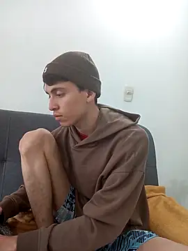 Snapshot of Norehg chatting on 02.23.25 Norehg online show from 02.23.25