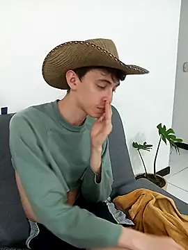 Snapshot of Norehg chatting on 03.03.25 Norehg online show from 03.03.25