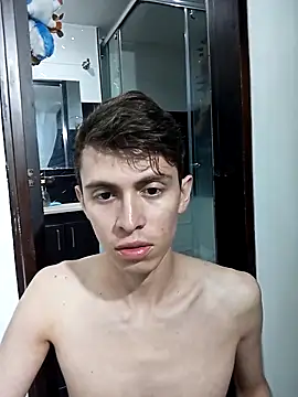 Snapshot of Norehg chatting on 03.06.25 Norehg online show from 03.06.25