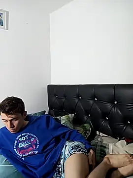 Snapshot of Norehg chatting on 03.08.25 Norehg online show from 03.08.25