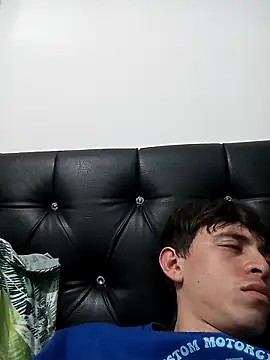 Snapshot of Norehg chatting on 03.10.25 Norehg online show from 03.10.25