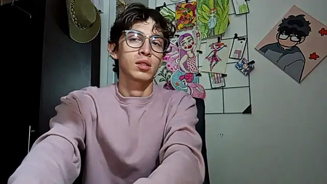 Snapshot of Norehg chatting on 09.27.25 Norehg online show from 09.27.25