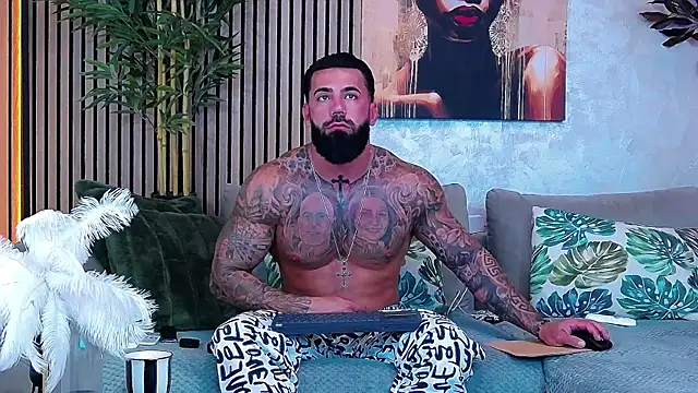 masterkingofmusclee online show from 06.25.26