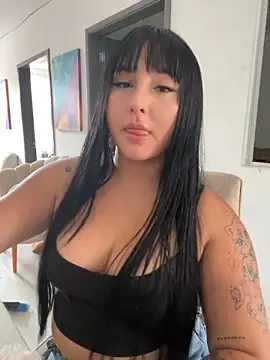 Snapshot of iraide_castro chatting on 11.10.25 iraide castro online show from 11.10.25