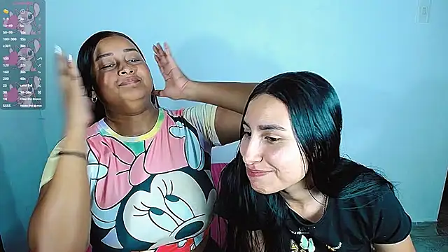 Snapshot of violeta_rous chatting on 10.05.25 violeta rous online show from 10.05.25