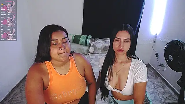 Snapshot of violeta_rous chatting on 11.23.25 violeta rous online show from 11.23.25