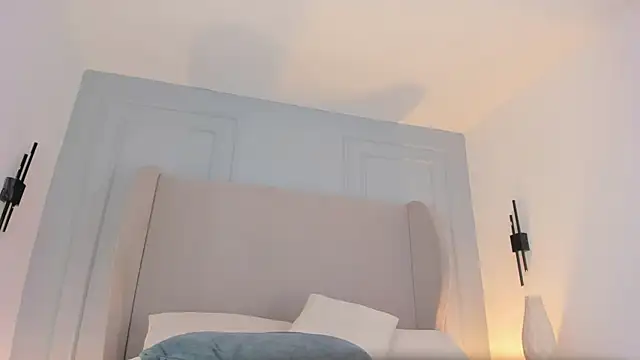 chloe d online show from 04.30.26