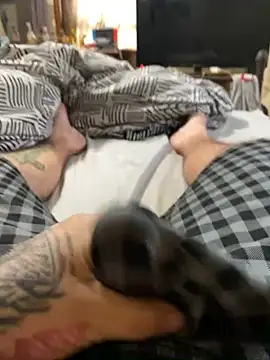 Snapshot of daddddddddyyyy chatting on 01.29.25 daddddddddyyyy online show from 01.29.25