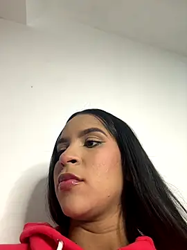 halley5  online show from 10.29.25