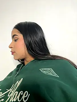 halley5  online show from 10.30.25