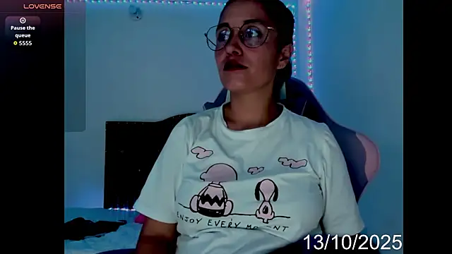 Snapshot of lady_hana28 chatting on 11.13.25 lady hana28 online show from 11.13.25