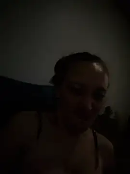 Snapshot of moodynympho chatting on 03.20.26 moodynympho online show from 03.20.26