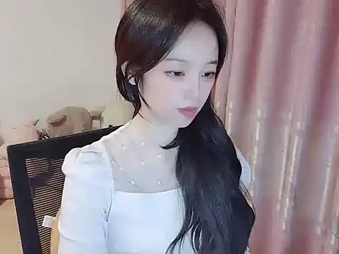 wwcc123 online show from 11.11.25