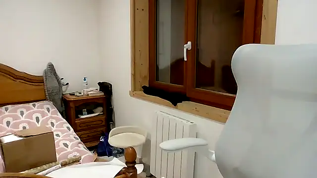 Snapshot of Madame_Callie chatting on 12.20.25 Madame Callie online show from 12.20.25