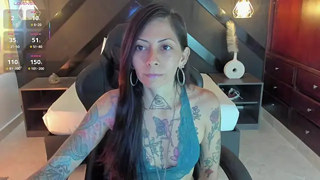 dark gotica online show from 04.24.26