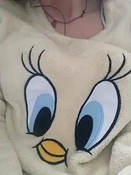 Snapshot of bruna_safadinhaa chatting on 03.20.25 bruna safadinhaa online show from 03.20.25