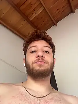 Snapshot of Juan_Castano chatting on 10.20.25 Juan Castano online show from 10.20.25