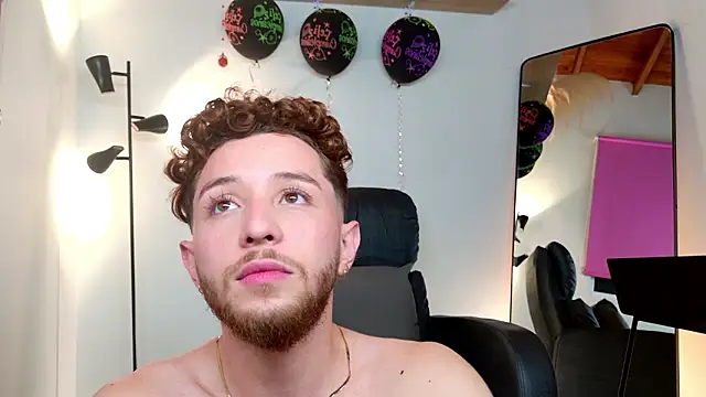 Snapshot of Juan_Castano chatting on 03.05.26 Juan Castano online show from 03.05.26