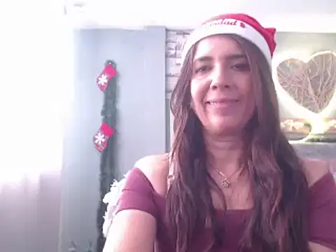 Snapshot of Victoria_meester chatting on 12.17.24 Victoria meester online show from 12.17.24
