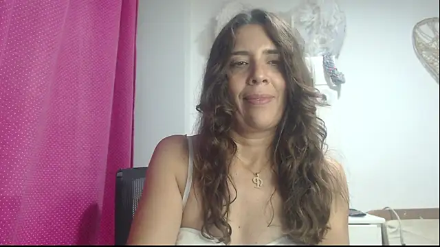 Snapshot of Victoria_meester chatting on 02.08.25 Victoria meester online show from 02.08.25