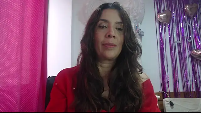 Snapshot of Victoria_meester chatting on 02.15.25 Victoria meester online show from 02.15.25