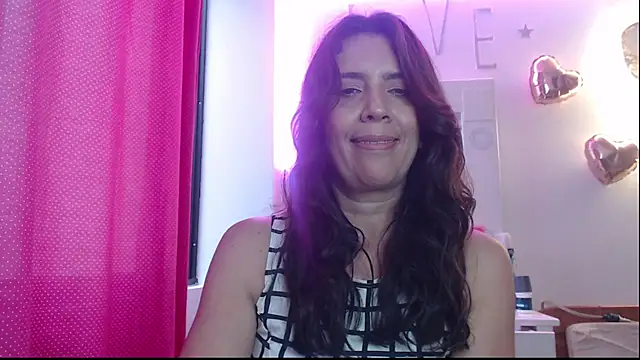Snapshot of Victoria_meester chatting on 02.27.25 Victoria meester online show from 02.27.25