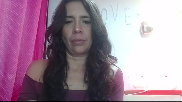 Snapshot of Victoria_meester chatting on 03.07.25 Victoria meester online show from 03.07.25