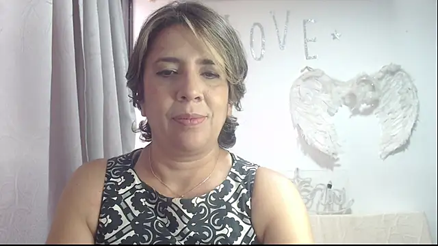 Snapshot of Victoria_meester chatting on 09.19.25 Victoria meester online show from 09.19.25