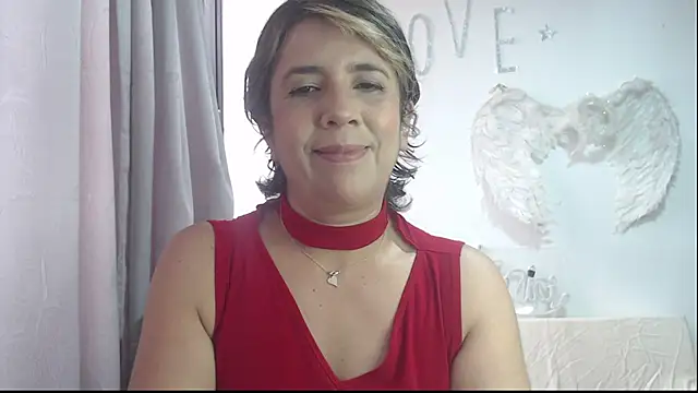 Snapshot of Victoria_meester chatting on 09.24.25 Victoria meester online show from 09.24.25