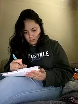 Snapshot of xocrybaby chatting on 01.13.26 xocrybaby online show from 01.13.26