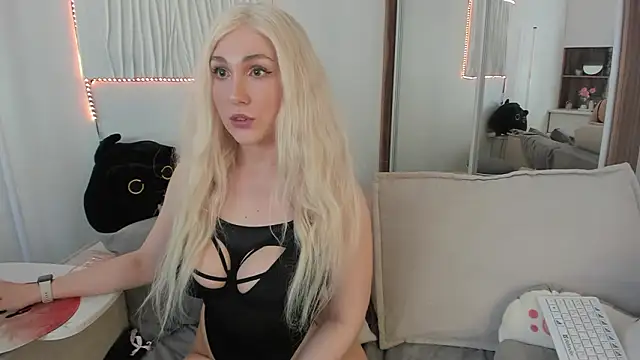 Snapshot of CarolMay chatting on 03.20.26 CarolMay online show from 03.20.26