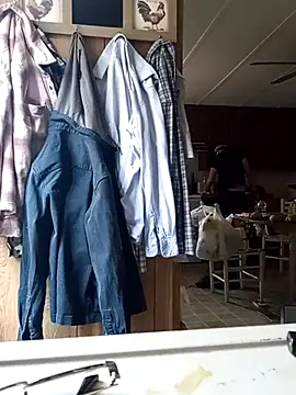 Snapshot of j_hollywood91 chatting on 11.18.25 j hollywood91 online show from 11.18.25